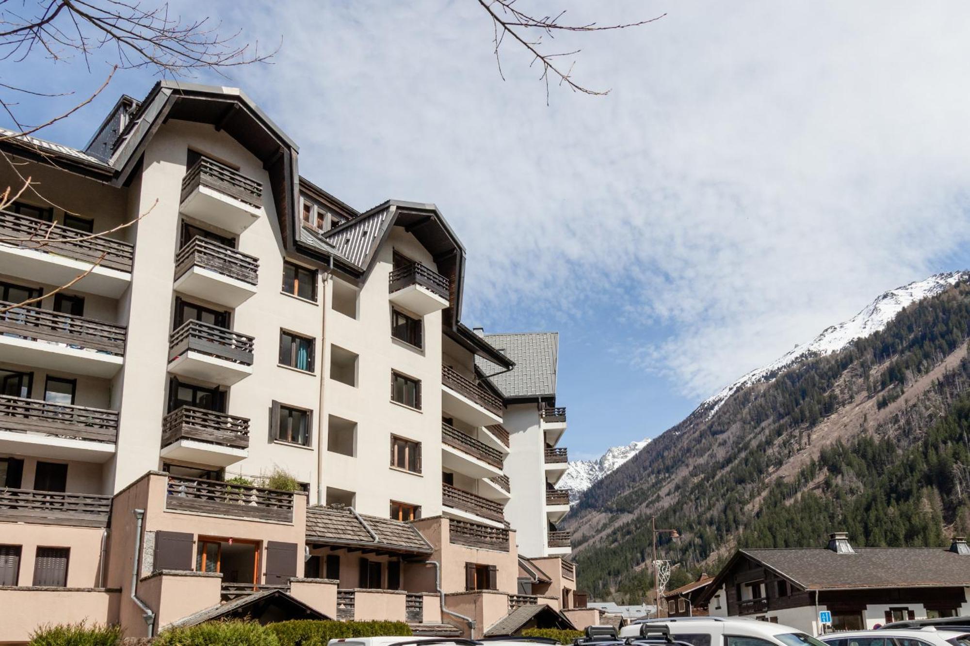 Triplex Aiguille Du Midi Apartment Шамони Екстериор снимка
