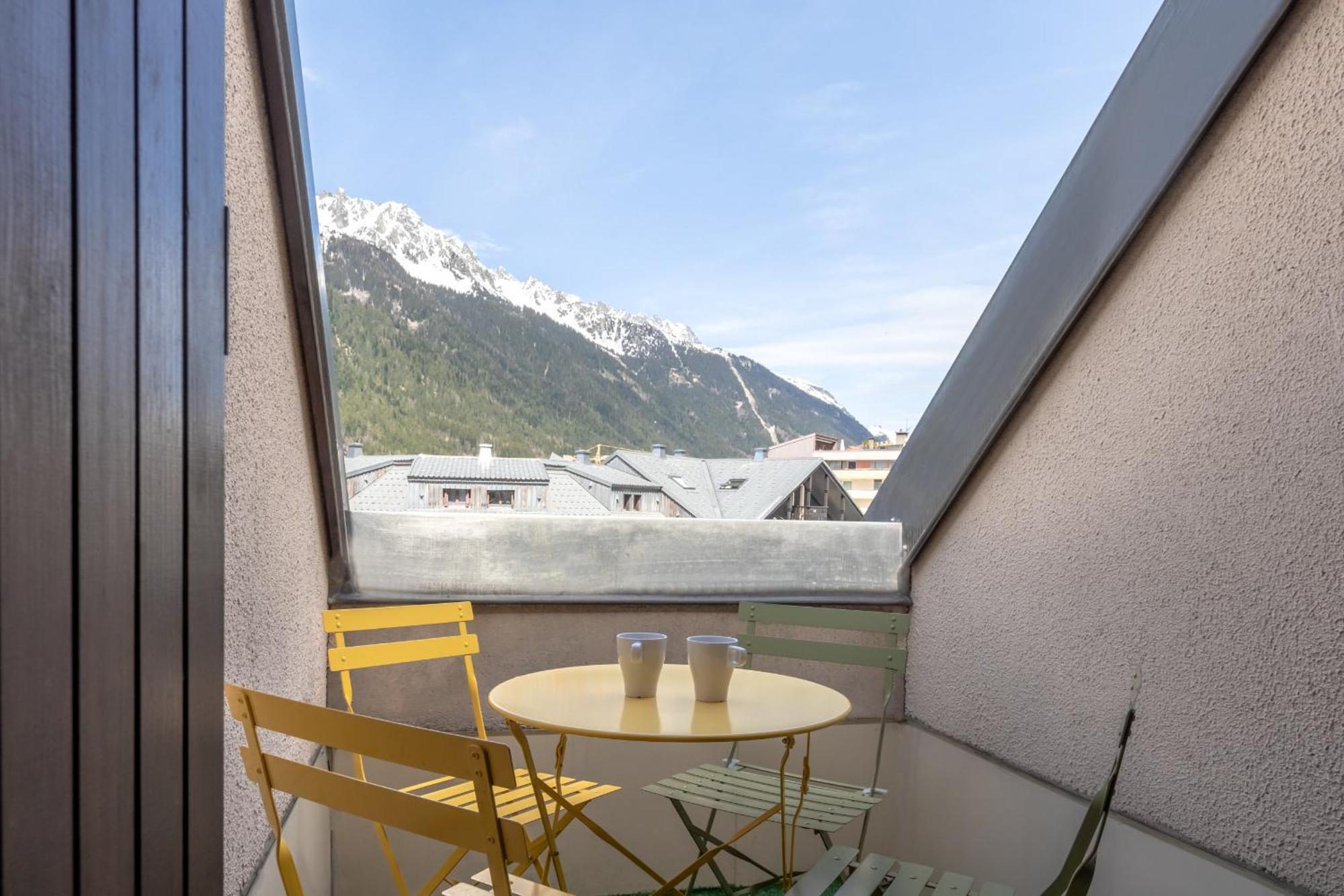 Triplex Aiguille Du Midi Apartment Шамони Екстериор снимка